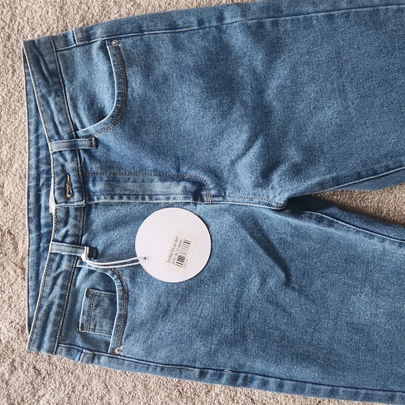 Princess Polly Dark Wash Flare Jeans sz 8 - Picture 3 of 8